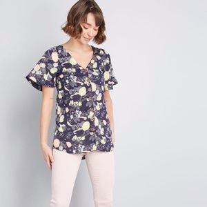 MODCLOTH With The Breeze Navy Blue Floral Top Size XL